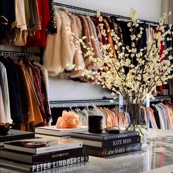 Meet your Posher, Ellehcar Style - Picture 4 of 14